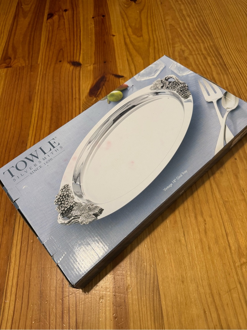 Vintage Towle T805252 Silver Plate Ornate Oval Tray 18" Oval Tray Grape Handles